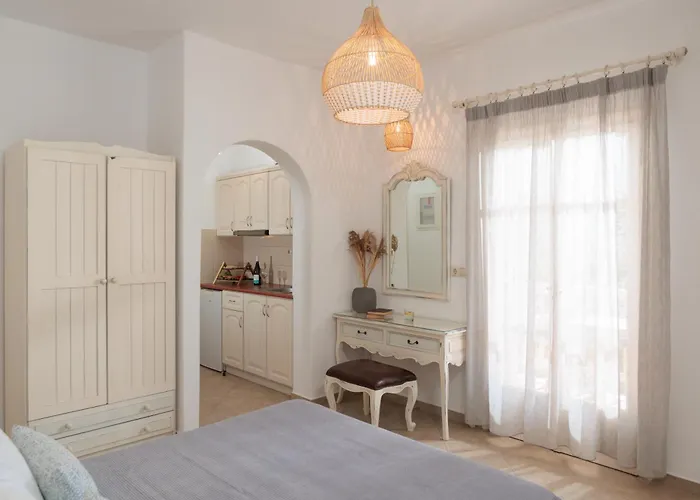 Maria'S Rooms & Studios