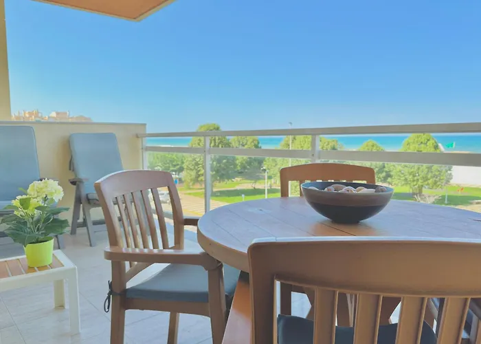 .Apartamento 1a linea de playa + piscina + parking DAIMUS