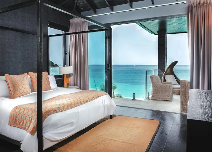 Tamarind Hills Resort & Villas