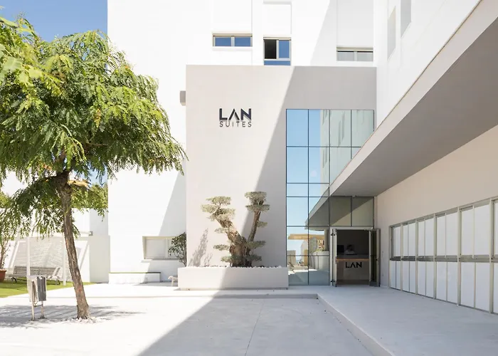 LAN Suites Antilla Playa
