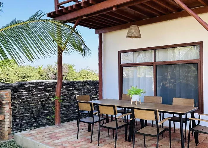 Mangal Beach Lodge