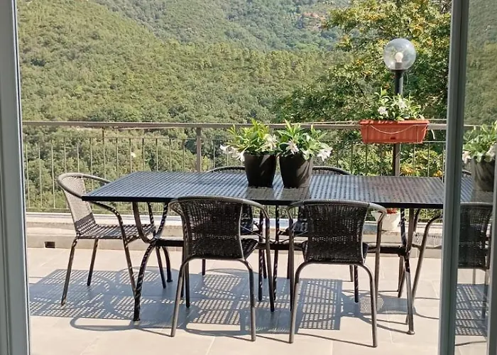 Mare E Monti Di Simonetta