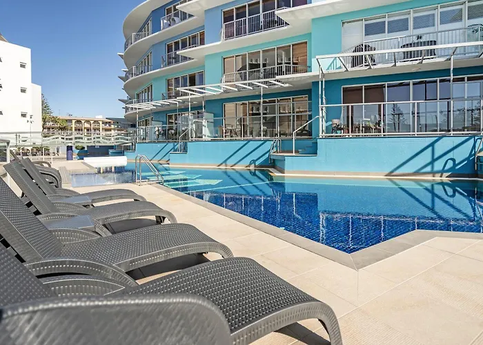 Rolling Surf Resort