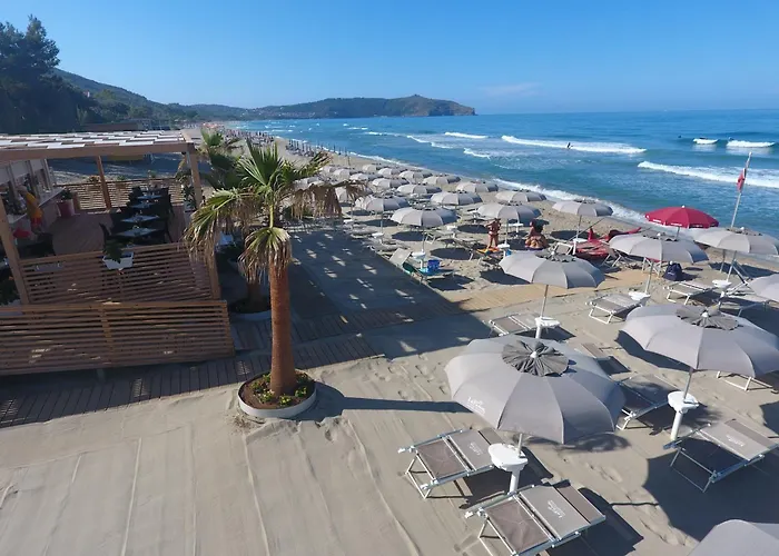 Residence Le Palme - Appartamenti sul mare - Spiaggia tra Palinuro e Caprioli Pisciotta