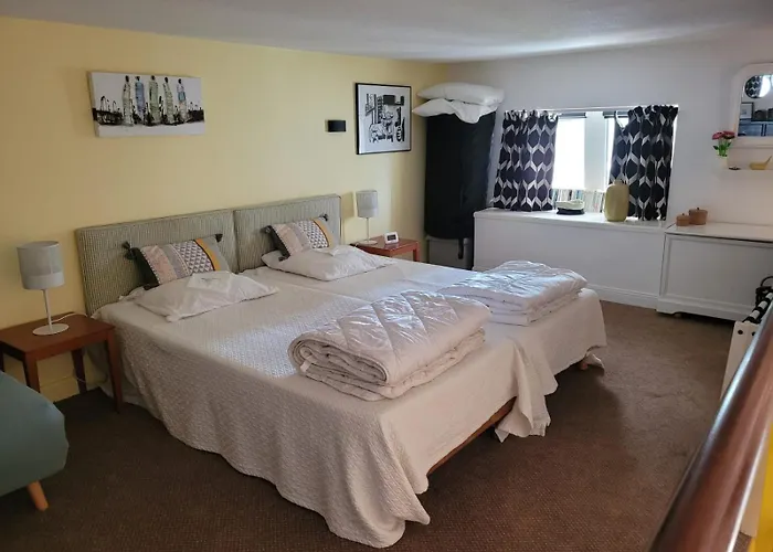 Appartement vue latérale mer