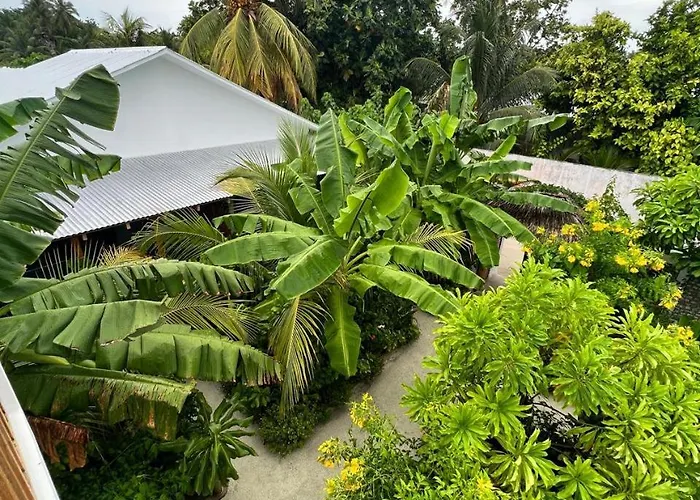 Seaside Dhigurah