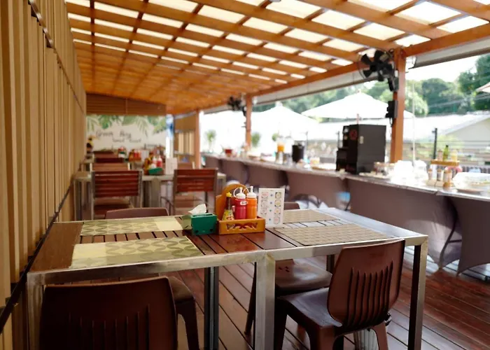 Green Bay Samed Resort