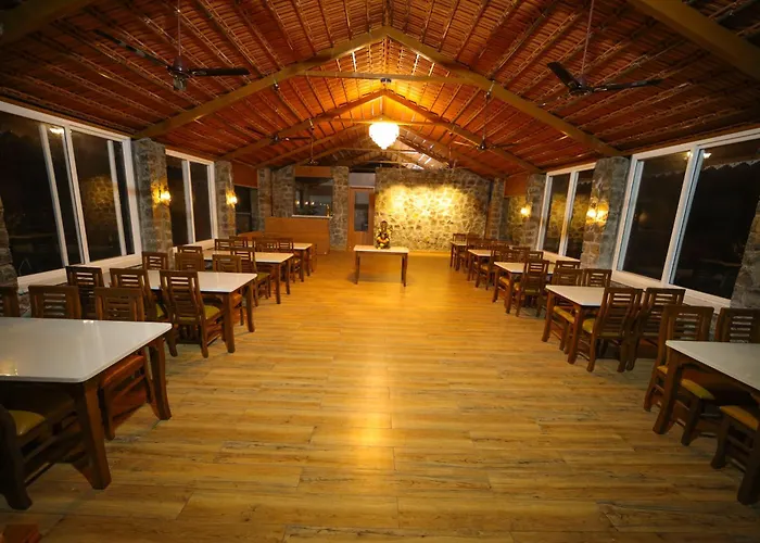 Eshi Resorts And Restaurant - Bhimashankars Jungle Luxury Resort