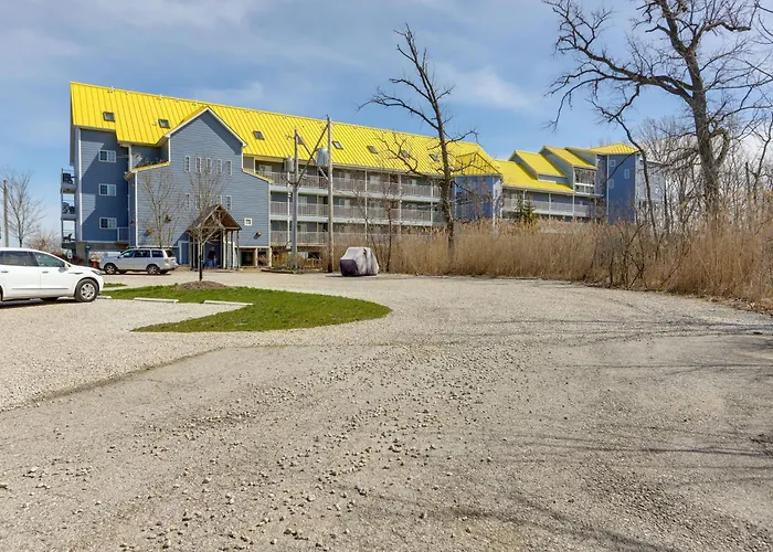 Waterfront Middle Bass Condo W/ Lake Erie Views!