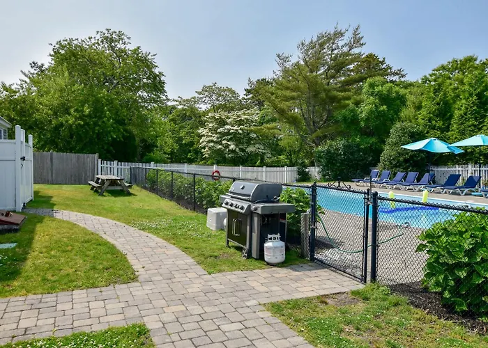 Heated Pool Ac 1 2 Mile To Beach