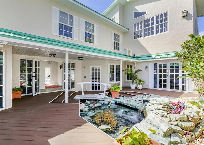Island Cottage Inn