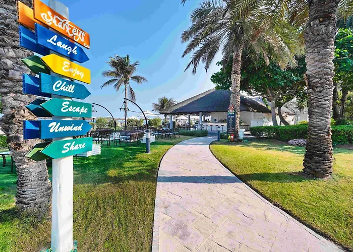 Fujairah Rotana Resort & Spa - Al Aqah Beach