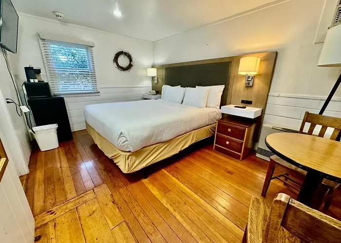 Merrill Farm Inn