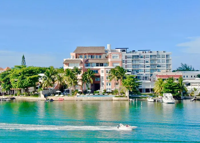 Casa Tortugas Boutique Hotel - CANCUN Luxury Hidden Gem