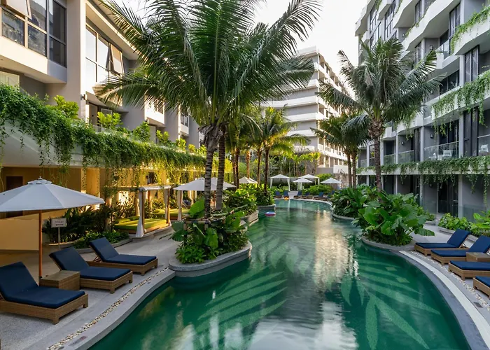 La Green Hotel & Residence