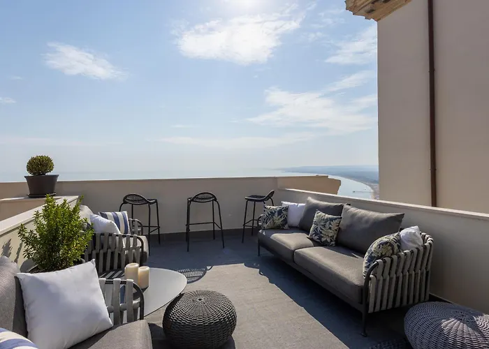 Bluonly Boutique B&B