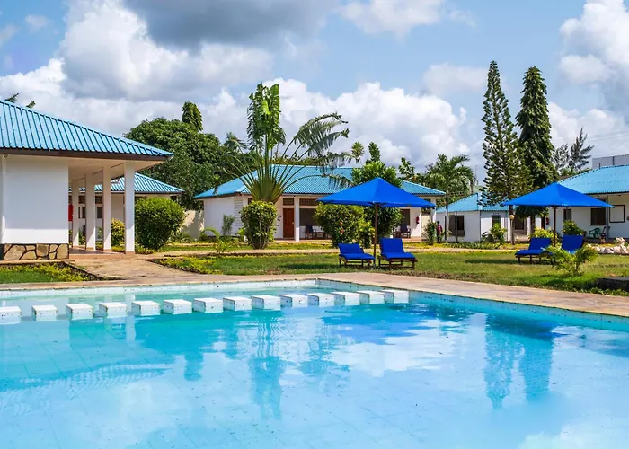 Germano Cottages Garden And Pool