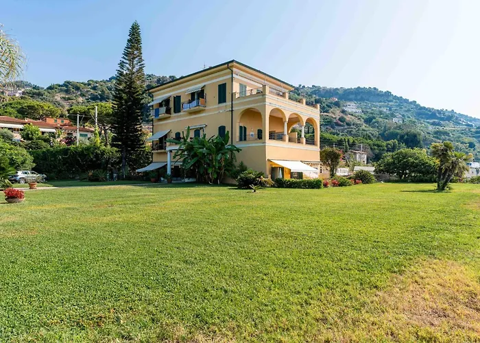 Apartment Loggia Sul Mare By Interhome