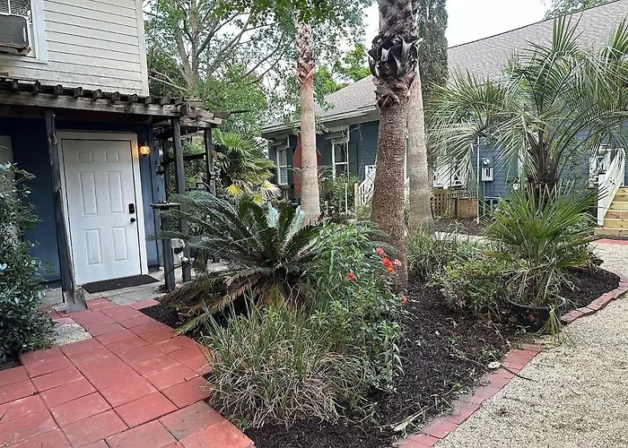 Bare Feet Bungalow -Close To Beach & Dog Friendly