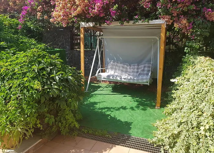 Villa Muse Holiday sul mare Capo Mulini, Acireale - Sicilia, Italy Locazione Turistica