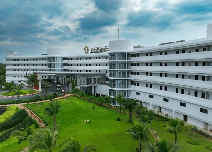 Emerald Ho Tram Resort
