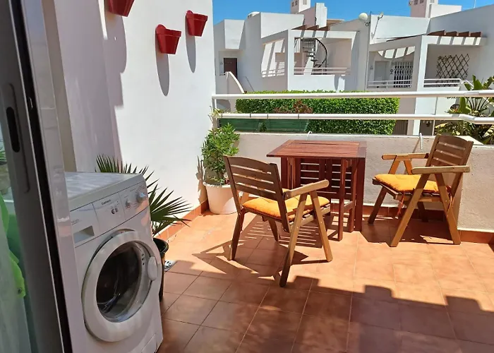 Precioso apartamento con piscina y garage