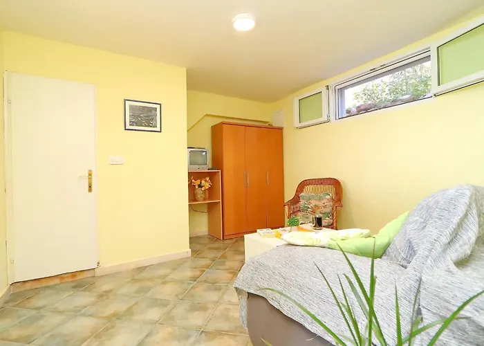 Apartments Stipo - Comfort One Bedroom Apartment With Terrace And Sea View A1