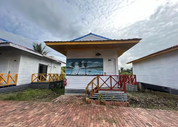 Coconut Garden Resort仙本那顺德人家棕榈园
