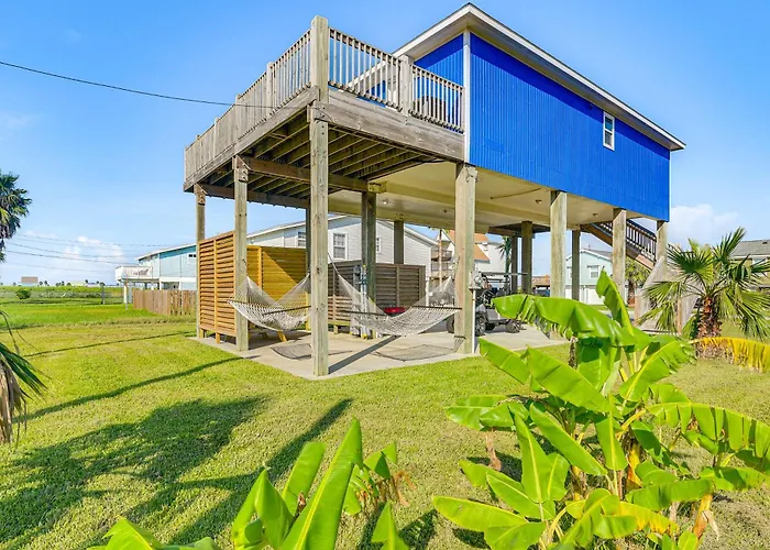 Galveston Coastal Retreat: 2 Mi To State Park!