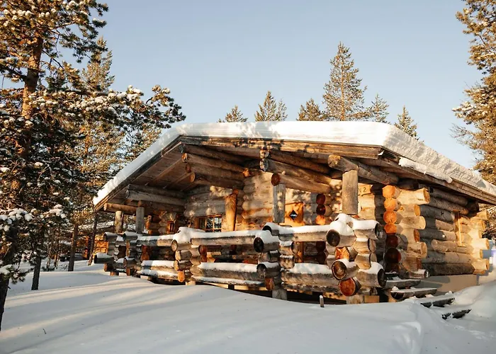 Kakslauttanen Arctic Resort - Igloos And Chalets