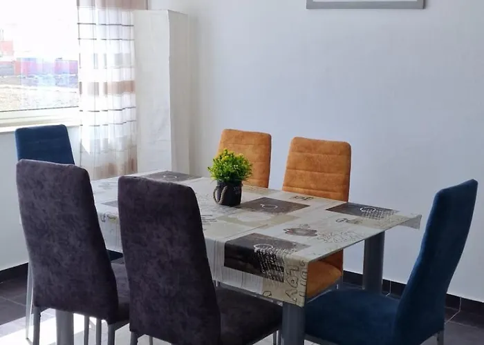 Luxus Apartments