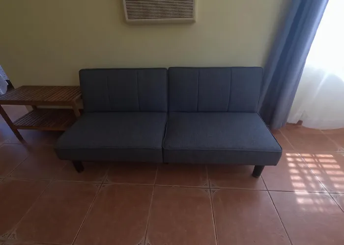 Isla Hermosa Guesthouse
