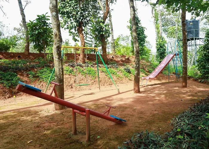 Serene Crest Resort