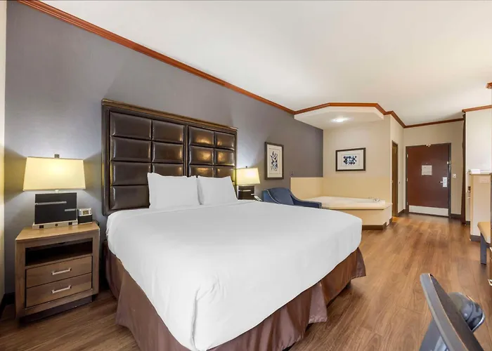 Best Western Plus Northwind Inn & Suites