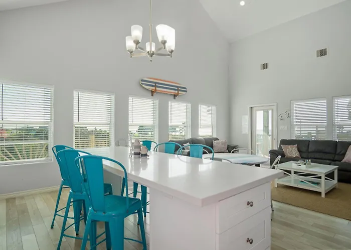 Views! Beachside, Hot Tub, Arcade, Family Beach Retreat With Fun For Every Age!
