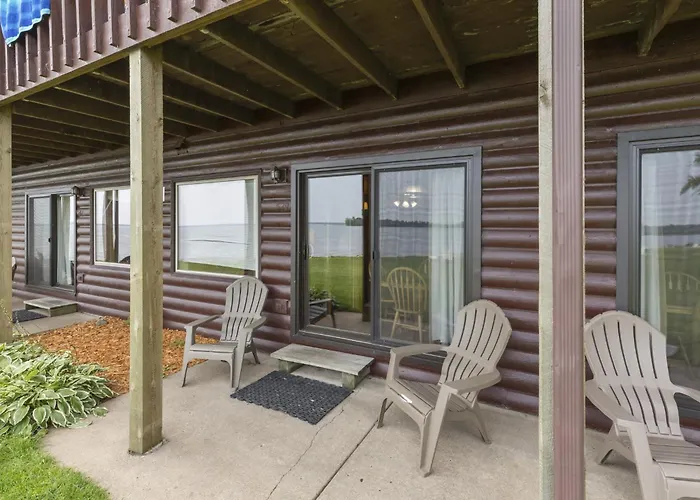 The Lodges At Breezy Point