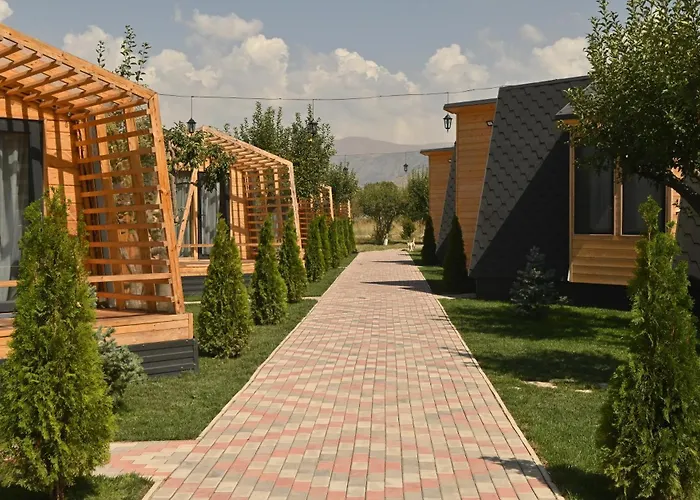Hidden Garden Resort