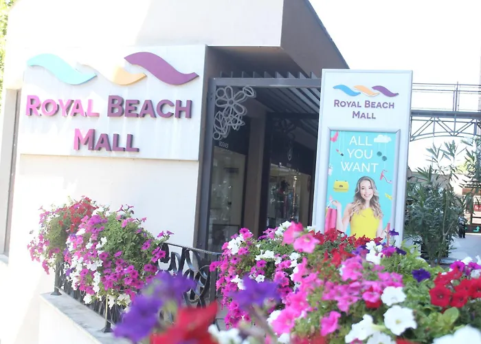 Barcelo Royal Beach
