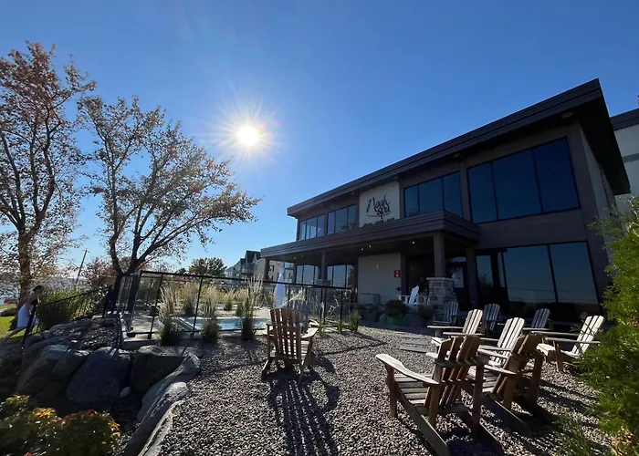 Hotel Du Lac Champlain, An Ascend Collection Hotel