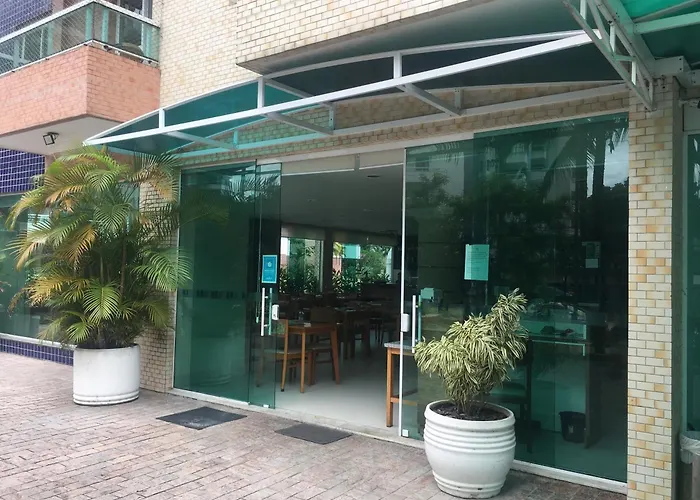 FLAT BOULEVARD RIVIERA COM AR A 150 m DA PRAIA ! SUPER PROMOÇÃO - De 21 a 23 de AGOSTO SÓ 610 o DIA - APROVEITE !