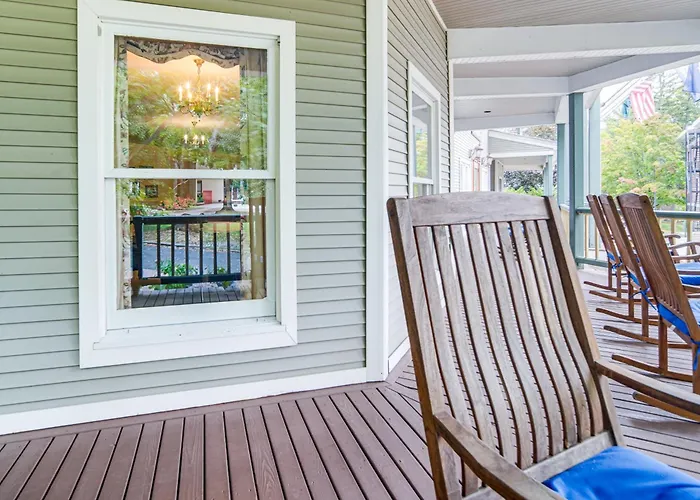 Experience Chautauqua! Newly Renovated Studio
