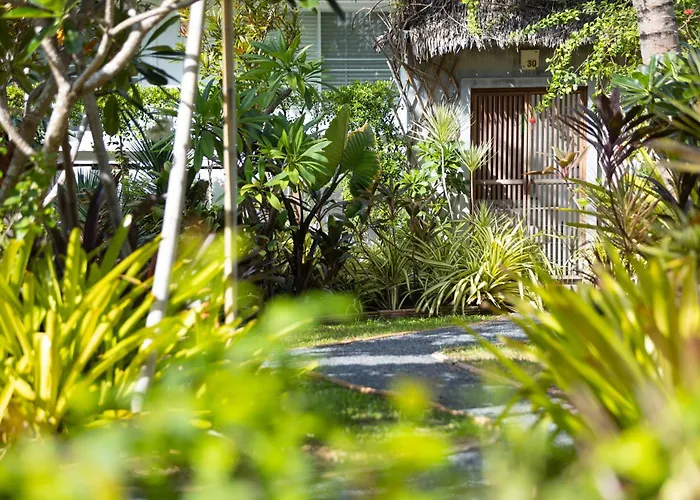 King's Garden Resort - SHA Plus