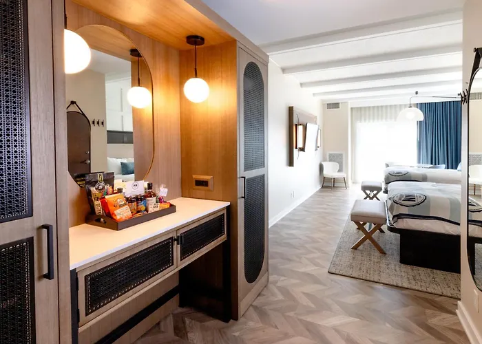 The Inn At Harbor Shores