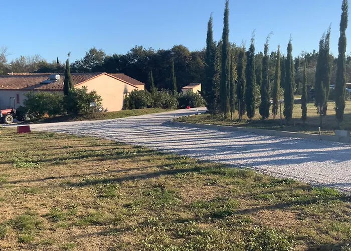 Perpignan Dans Oliveraie Tres Beau Gite 11 Pers