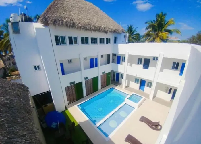 Hotel Y Restaurante Playa Dorada
