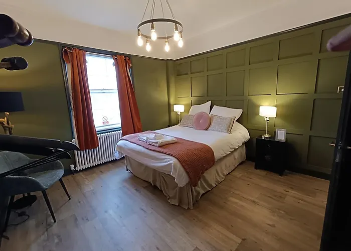 Rooms On The Prom
