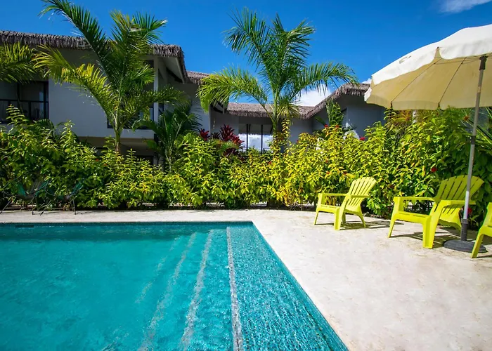 Yuli Hotel