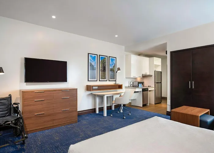 Homewood Suites By Hilton Santo Domingo