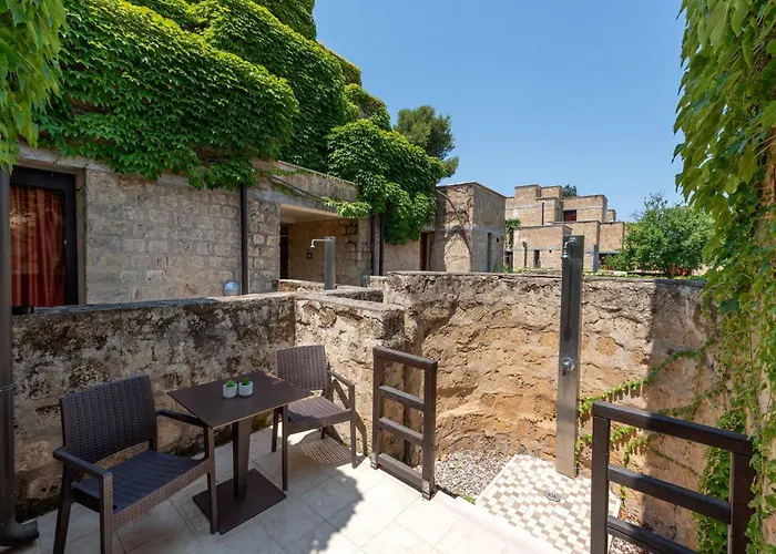 Voi Floriana Resort