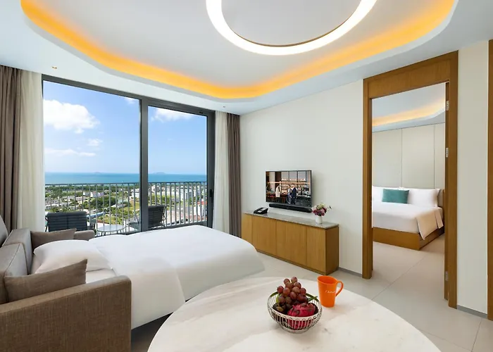 Oakwood Apartments Sanya
